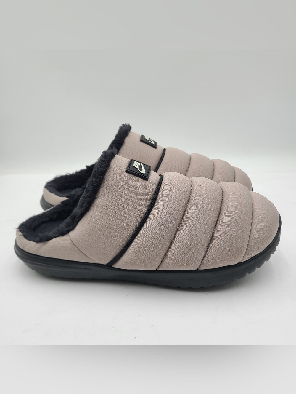 B39 Nike Burrow SE Men's Size 12 IM7418-003 Casual Sports Slippers Slides Shoes